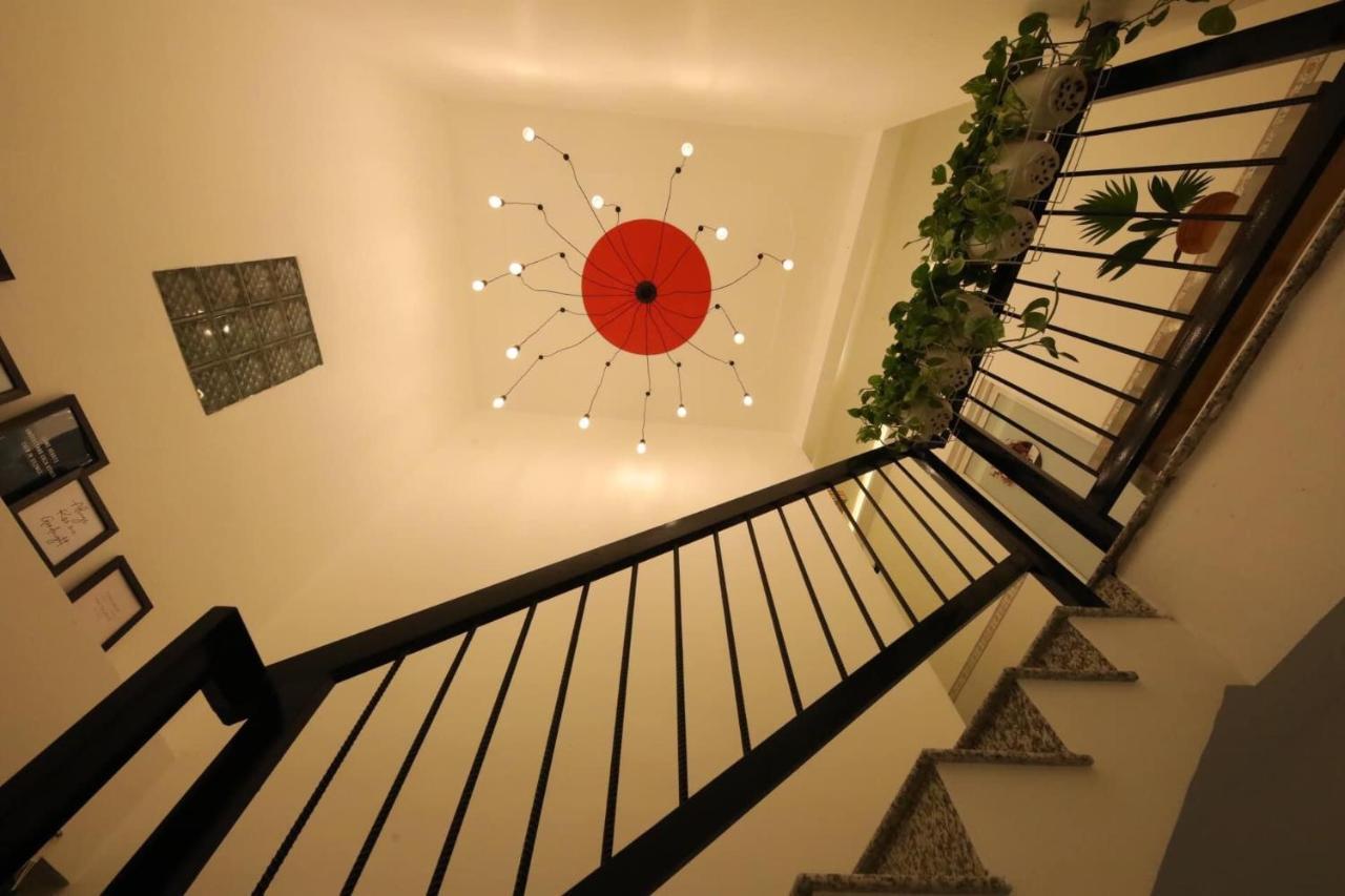 Hotel Van Thai Binh Tra Vinh Екстер'єр фото